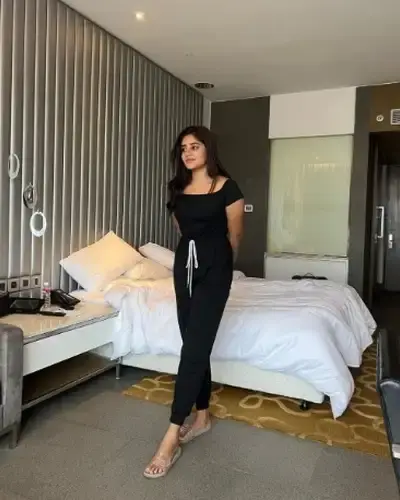 Call Girls Madarihat Cash On Delivery